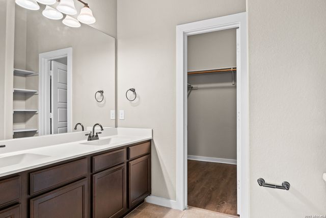 2213-2215 AVERY VILLAGE, New Braunfels, TX 78130
