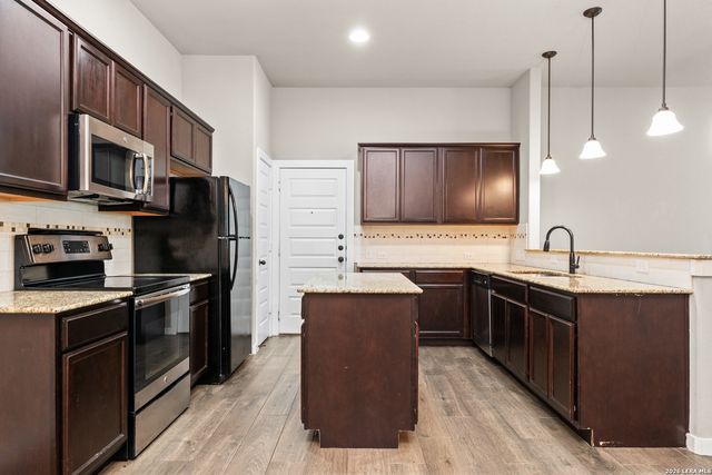 2213-2215 AVERY VILLAGE, New Braunfels, TX 78130