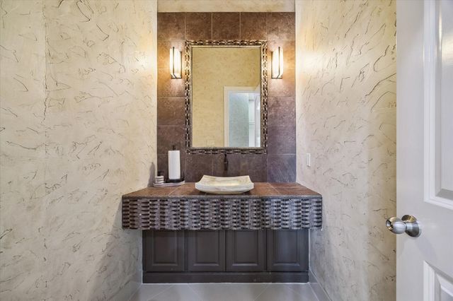 5703 Lakeshore Vista, Richmond, TX 77469