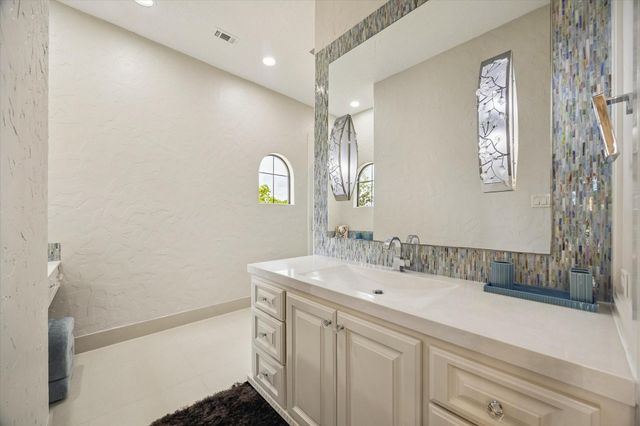 5703 Lakeshore Vista, Richmond, TX 77469