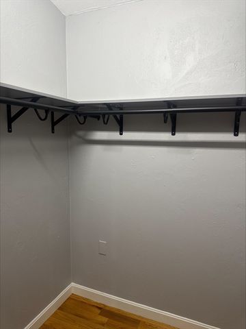 90 Chestnut St 3, Chelsea, MA 02150