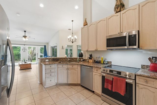 15327 64th Place N, Loxahatchee, FL 33470
