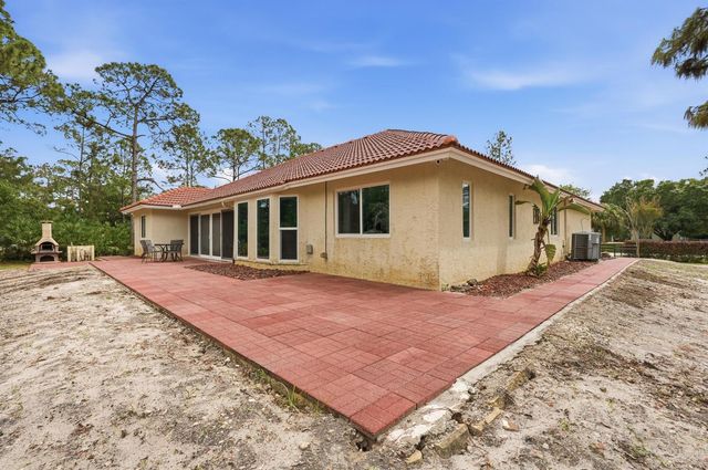 15327 64th Place N, Loxahatchee, FL 33470