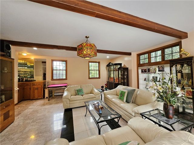 3 Kirker Drive, East Greenwich, RI 02818