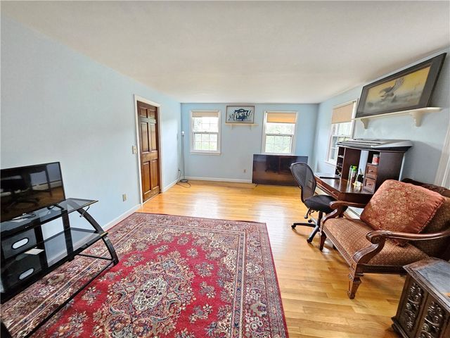 3 Kirker Drive, East Greenwich, RI 02818