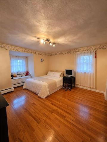 3 Kirker Drive, East Greenwich, RI 02818