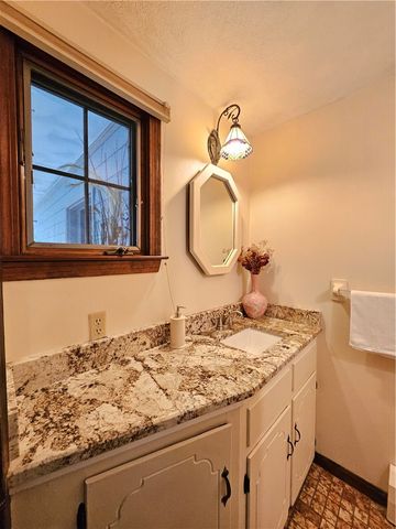 3 Kirker Drive, East Greenwich, RI 02818