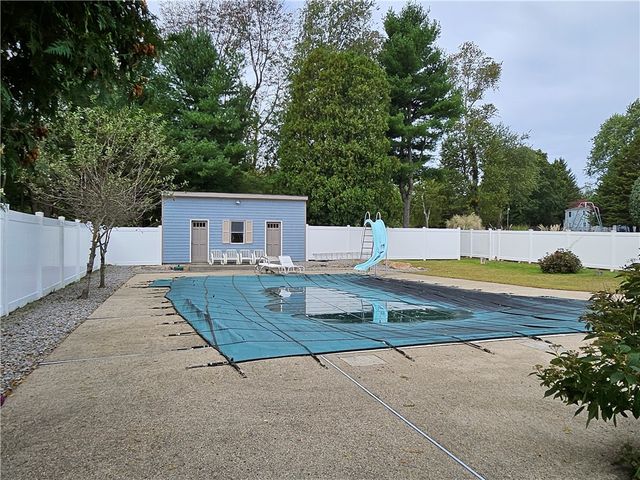 3 Kirker Drive, East Greenwich, RI 02818