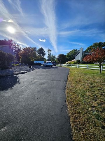 3 Kirker Drive, East Greenwich, RI 02818
