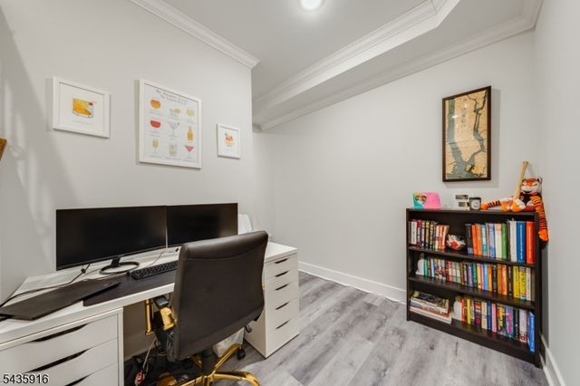 19 Preston Dr, Livingston Twp., NJ 07039
