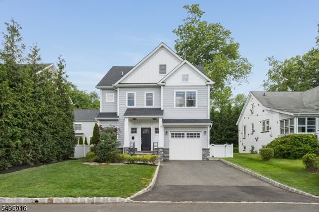 19 Preston Dr, Livingston Twp., NJ 07039