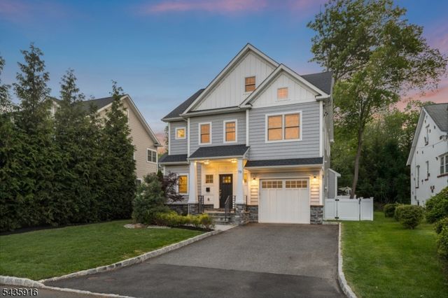 19 Preston Dr, Livingston Twp., NJ 07039
