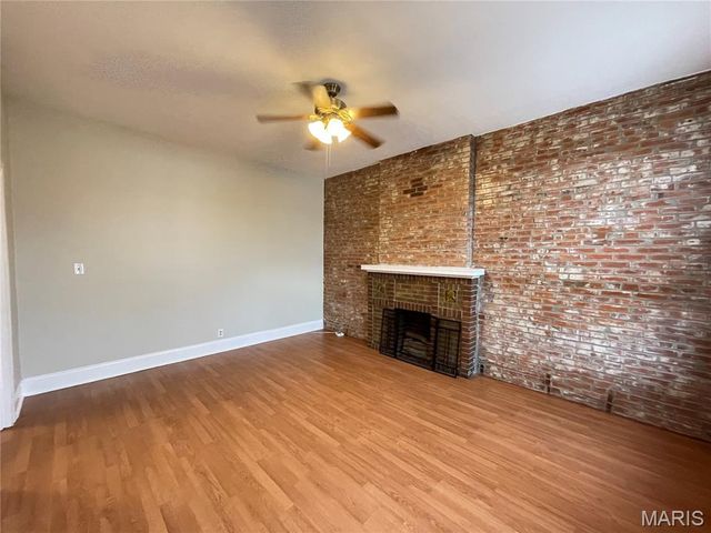 4656 Virginia Avenue, St Louis, MO 63111