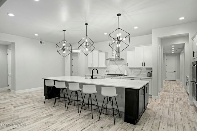 385 Marisa Court, Las Cruces, NM 88007