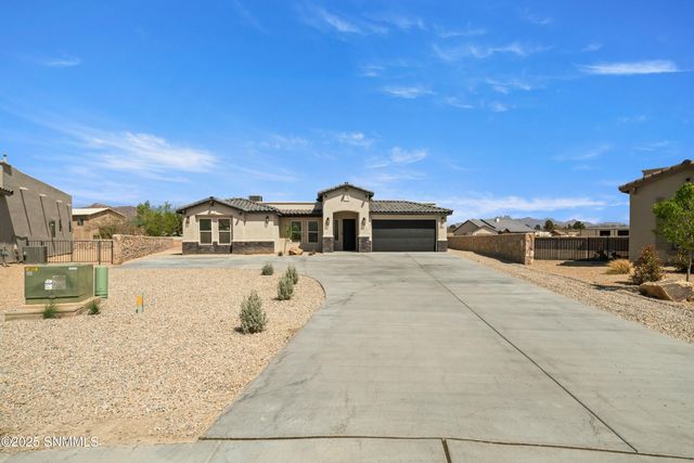 385 Marisa Court, Las Cruces, NM 88007