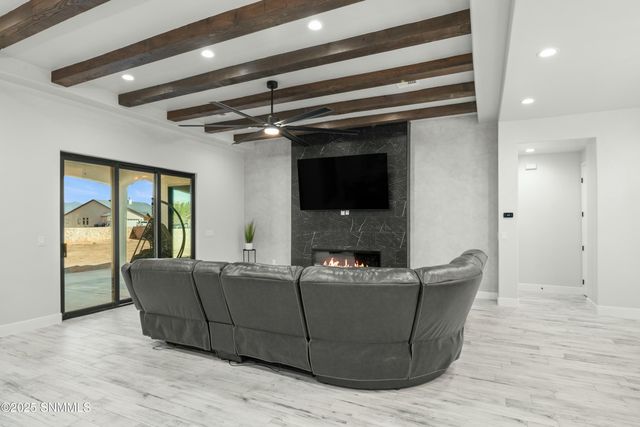 385 Marisa Court, Las Cruces, NM 88007