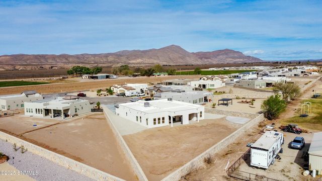 385 Marisa Court, Las Cruces, NM 88007