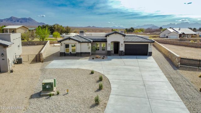 385 Marisa Court, Las Cruces, NM 88007