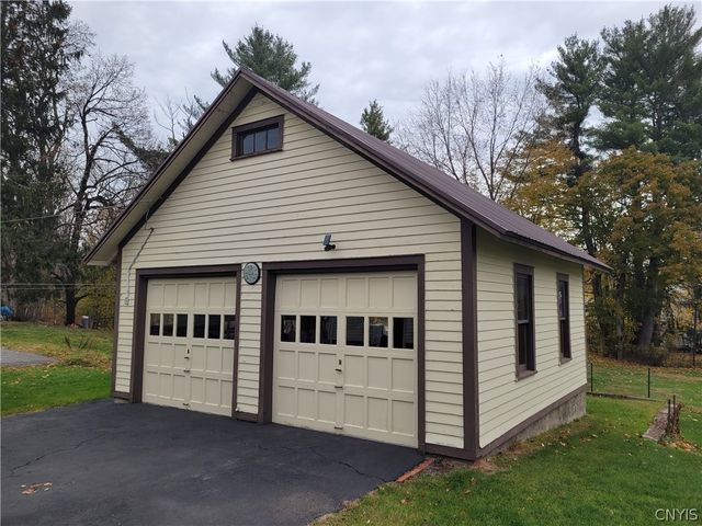 22 Slawson Street, Manheim, NY 13329