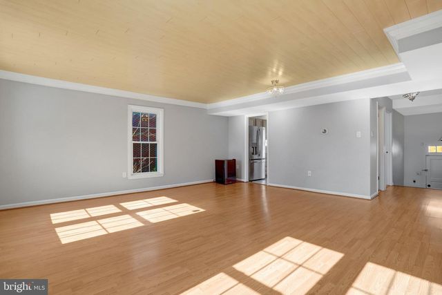 8070 POWDERBROOK LN, Springfield, VA 22153