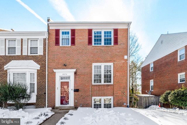 8070 POWDERBROOK LN, Springfield, VA 22153