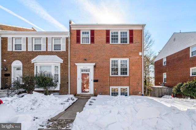 8070 POWDERBROOK LN, Springfield, VA 22153