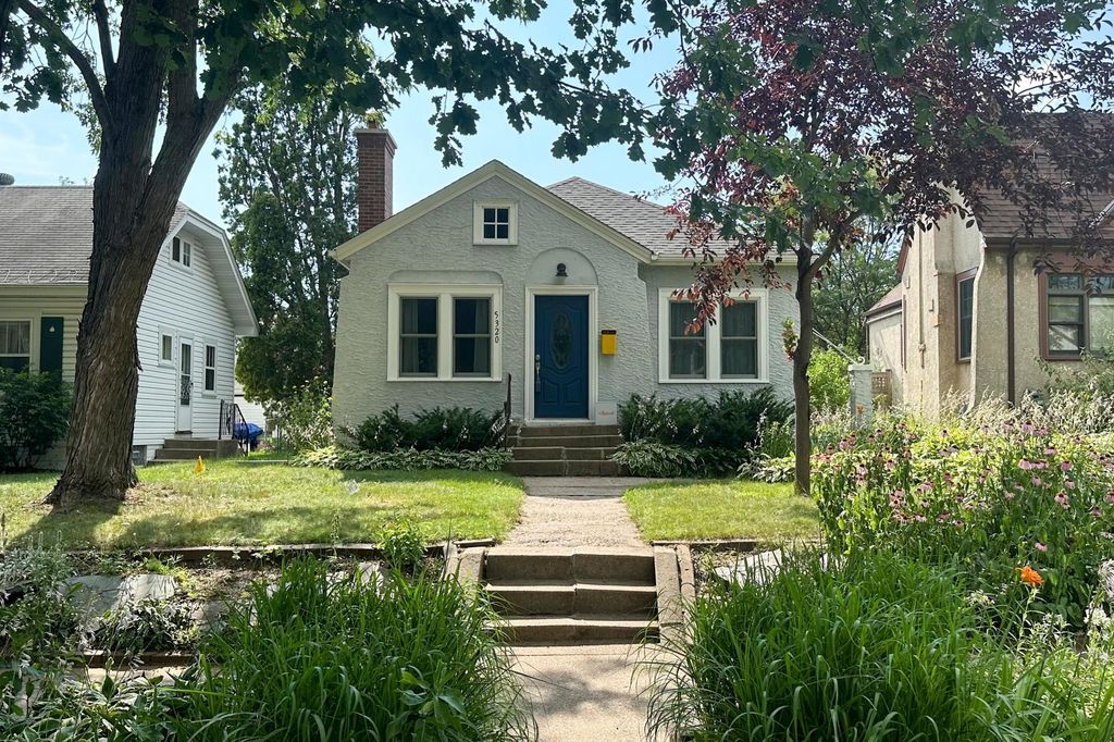 5320 37th Avenue S, Minneapolis, MN 55417