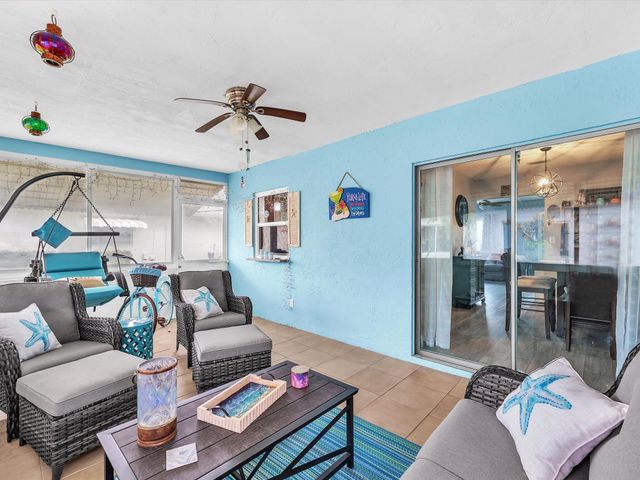 7615 NW 68th Avenue, Tamarac, FL 33321