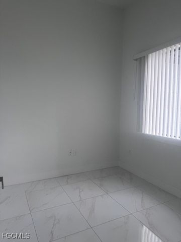 24 Chiquita BLVD S, Cape Coral, FL 33991