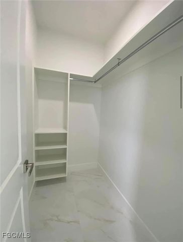 24 Chiquita BLVD S, Cape Coral, FL 33991