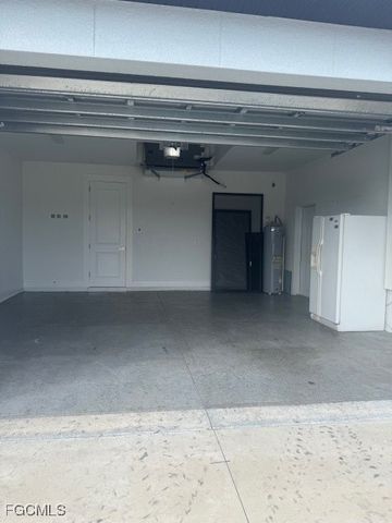 24 Chiquita BLVD S, Cape Coral, FL 33991