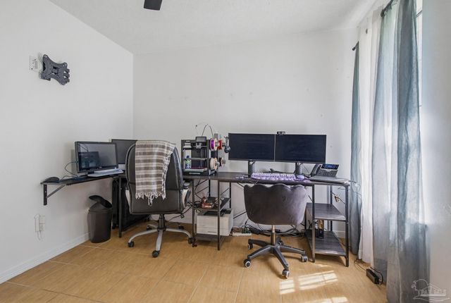 1184 Signal Hill Ln, Pensacola, FL 32514