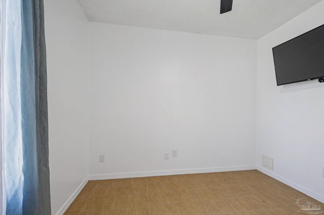 1184 Signal Hill Ln, Pensacola, FL 32514