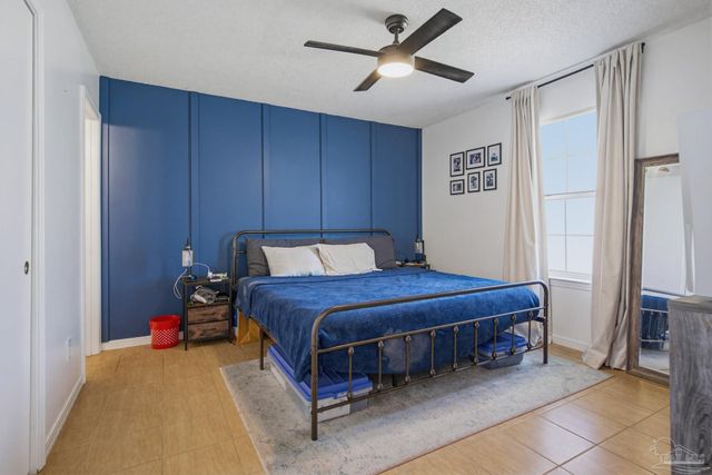 1184 Signal Hill Ln, Pensacola, FL 32514