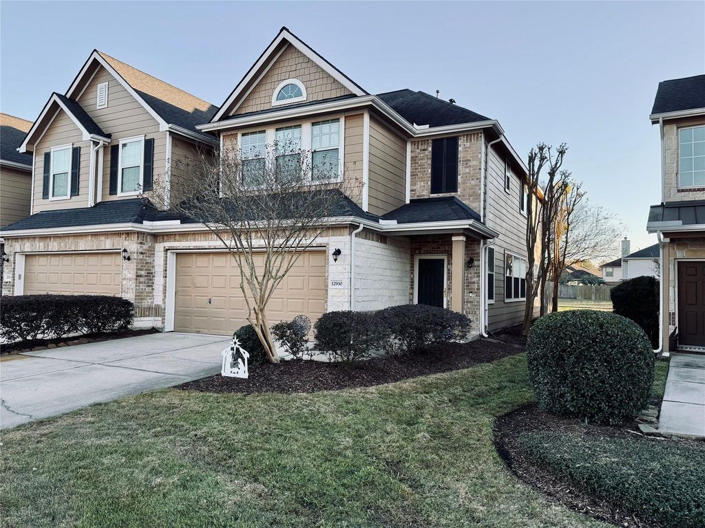 12930 Iris Garden Lane, Houston, TX 77044