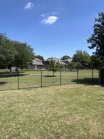 11462 Henderson Dr, Frisco, TX 75035