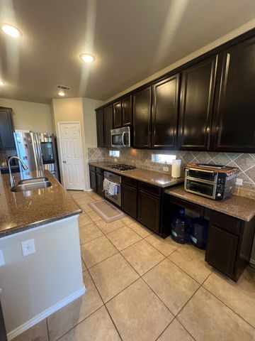 11462 Henderson Dr, Frisco, TX 75035