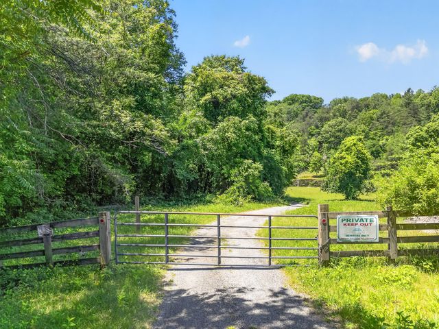 Lot 30 River Rock RD, Vinton, VA 24179