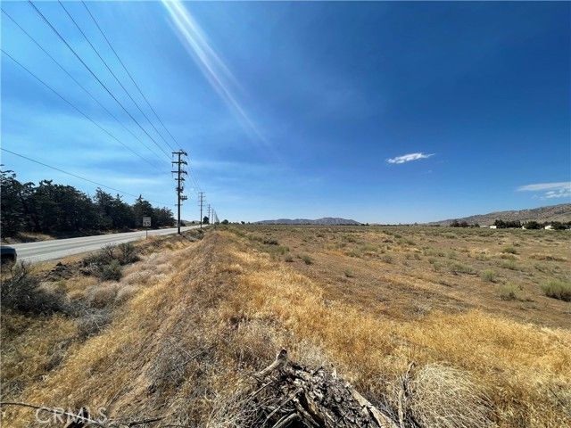 15200 Highline Road, Tehachapi, CA 93561