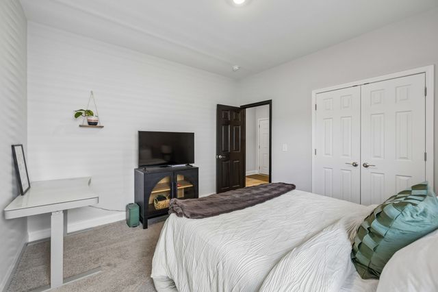 2073 Creekland View Blvd, Nashville, TN 37207
