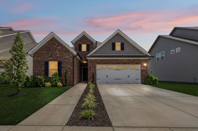 2073 Creekland View Blvd, Nashville, TN 37207