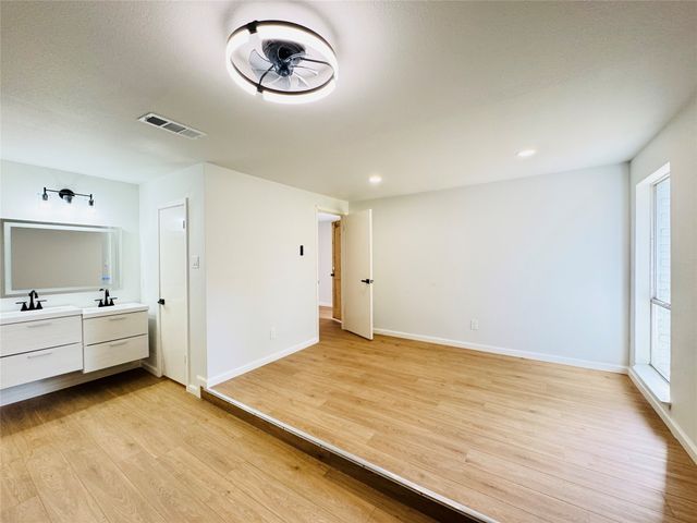 21 Grant Circle, Richardson, TX 75081