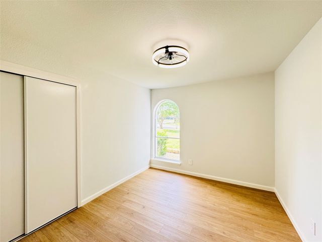 21 Grant Circle, Richardson, TX 75081