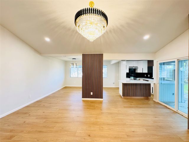 21 Grant Circle, Richardson, TX 75081