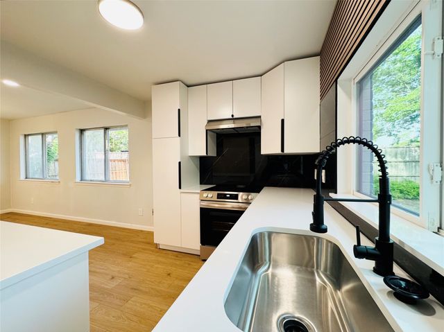 21 Grant Circle, Richardson, TX 75081