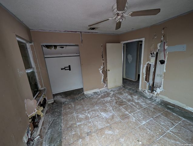 2618 COLT DR, San Antonio, TX 78227