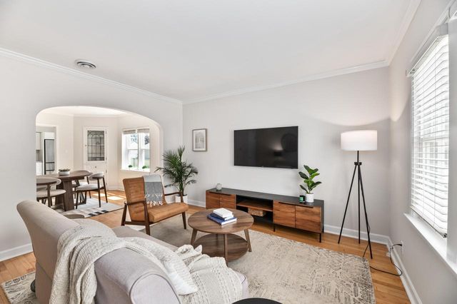 2506 S Delaware AVENUE #2508, Milwaukee, WI 53207
