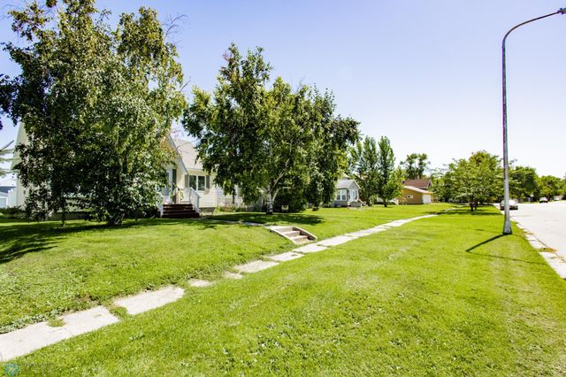 110 2nd Street W, Ada, MN 56510