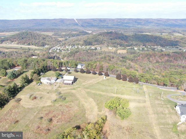 13677 PINEY RIDGE RD, Huntingdon, PA 16652