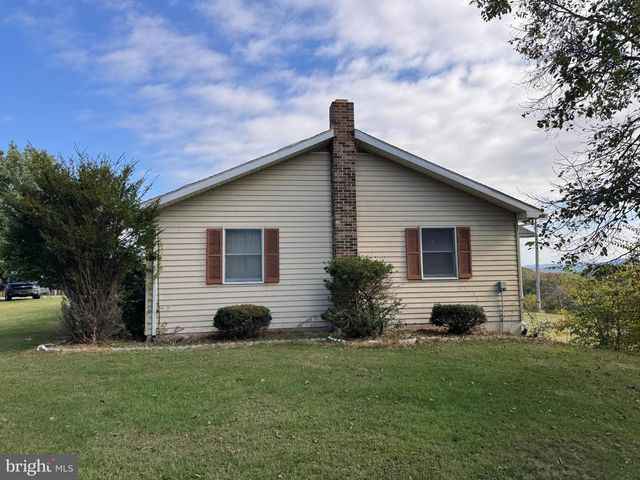 13677 PINEY RIDGE RD, Huntingdon, PA 16652